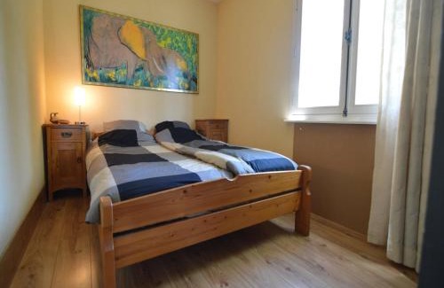 Saint-Honore-les-Bains House | Modern Holiday Home with Garden, Pet Friendly & Pool