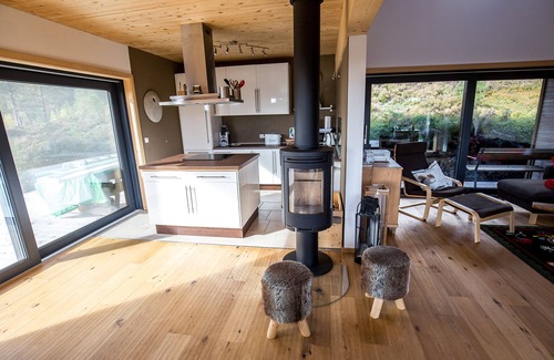 Nissedal House | Modern Holiday Chalet at Nissedal: Pet-Friendly Retreat