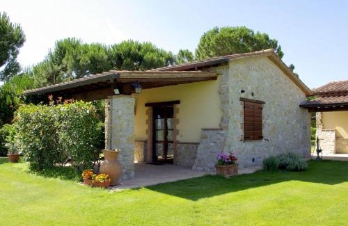 Marsciano House | Modern Holiday Home in Marsciano with Private Pool Access
