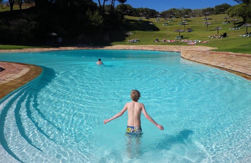 Prainha House | Beachfront Holiday Home with Pool & WiFi - Rated 9.8/10