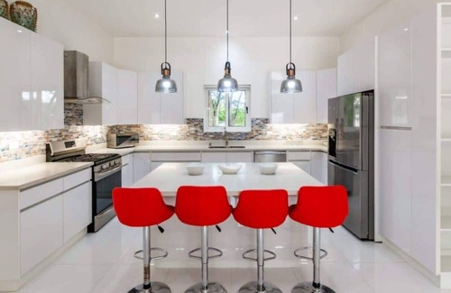 Brasilito House | Oceanfront Brasilito House with Pool for Family Getaways