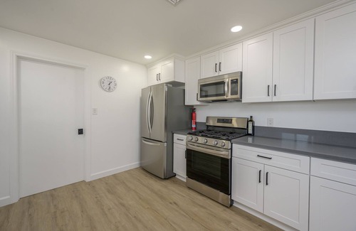 Bullhead City House | Explore a Modern Home Near the River - Pet and Child Friendly