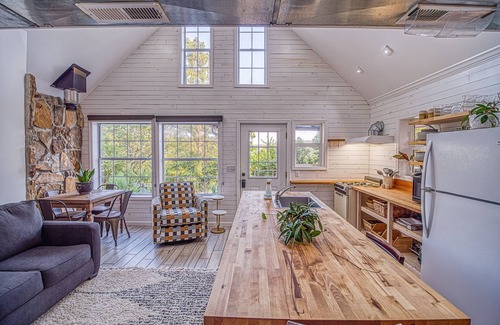 Omaha House | Pet-Friendly Retreat with Pool near Table Rock Lake & Branson