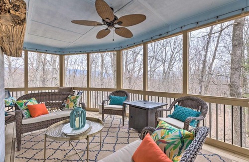 McGaheysville House | Inviting Home with Deck, BBQ, Games & Fire Pit Awaits!