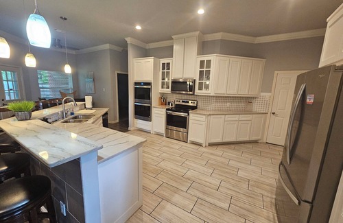 Como House | Modern Home with Ocean View in Prime Location