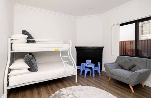 Bankstown House | Modern Home in Bankstown: Ideal for Families and Pets