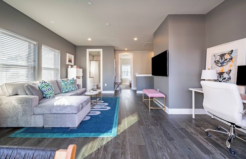 Riverside House | Modern Home, Private Balcony, Near Rainey & Lady Bird Lake | Haus of Z