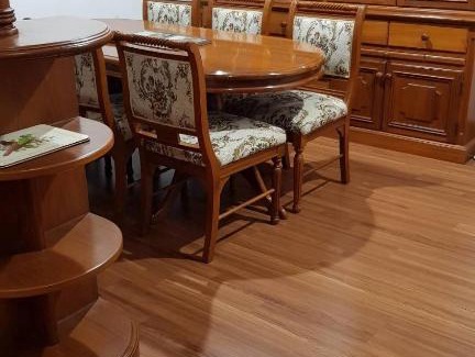 Chong Nonsi Apartment | Stylish Modern Home Tower Apartment with Pool & Hot Tub