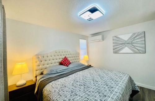 Bitter Lake Villa | Modern Getaway with Air Conditioning by Bitter Lake
