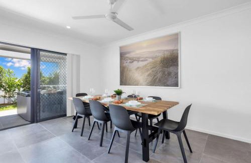 Trinity Beach House | Elegant Modern Home with Private Spa & Fenced Garden