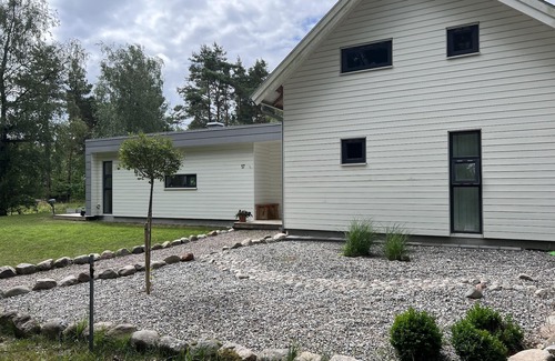 Varberg Municipality House | Coastal Retreat with Pool and Garden, Rated 10/10 by Guests