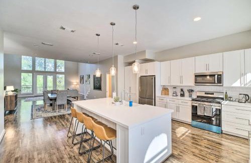 East Downtown Houston House | Stylish Houston Retreat Near Minute Maid Park