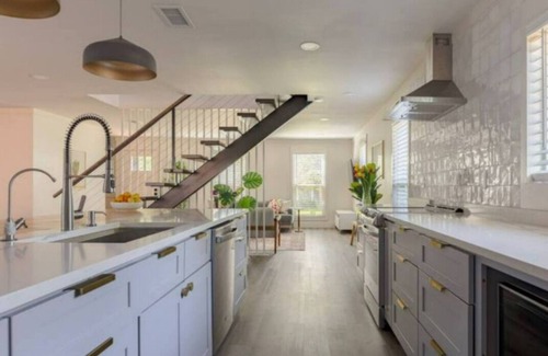 Spring Branch West House | Modern Houston Hideaway: Ideal for Work & Family Fun