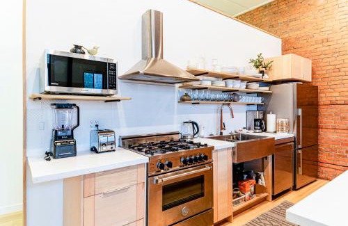 Grand Forks Apartment | Modern Industrial Suite In Grand Forks