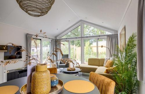 Epe House | Stylish Chalet in a Green Park on the Veluwe, Rated 9.2
