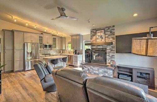 Ketchum Condo | Prime Ketchum Condo: Steps to Downtown & Ski Lift Access