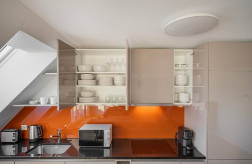 Kloten Apartment | Modern 2BR Kloten Apartment with Laundry near Market