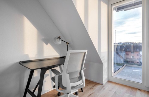 Kloten Apartment | Modern 2BR Kloten Apartment with Laundry near Market
