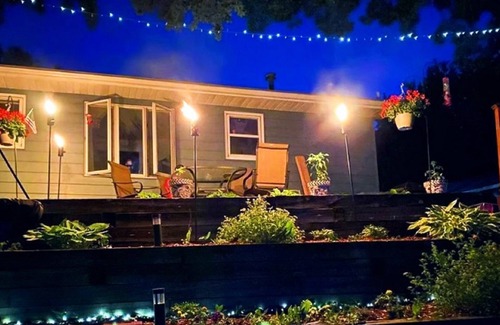 Willmar Cabin | Modern Lake Cabin Getaway, Hidden in the Heart of City Convenience.