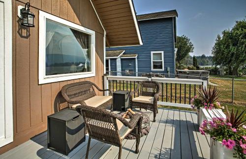 McKenna House | Exceptional Lake Lawrence Retreat with Dock & Hot Tub