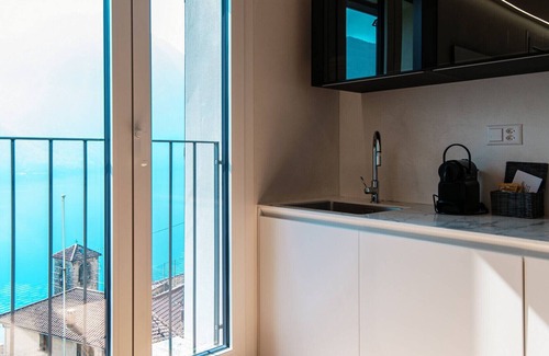 Gandria Apartment | Modern Lake View Apartment in the Village of Gandria (UNIQUE GANDRIA 2)
