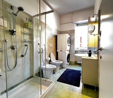 Baveno Apartment | Modern Lakeview Apartment in Central Baveno