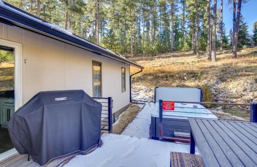 Lead House | Inviting South Dakota Cabin with Private Hot Tub and Top Rating
