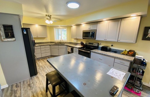 Apache Wells House | Inviting Stay on the 8th Fairway - Close to Pool & Dining