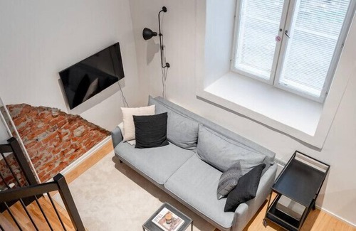 Tampere Apartment | Modern loft apartment in historical building next to Tampere downtown and Lake Pyhäjärvi