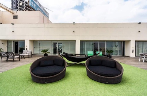 Huixquilucan Apartment | Modern Loft with Gym & Rooftop in Interlomas