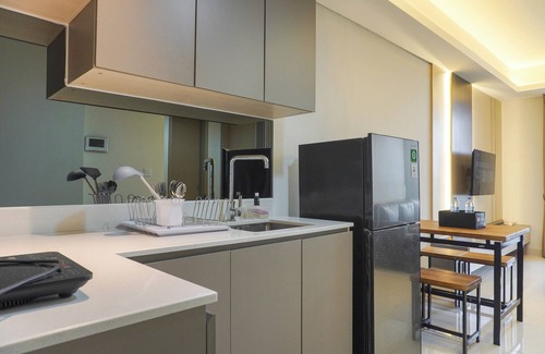 Pantai Indah Kapuk Apartment | Stylish and Cozy 2BR Gold Coast Apartment with Breakfast