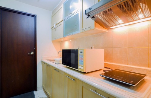 East Kuningan Apartment | Trendy 3Br Apartment with Pool at Bellagio Residence