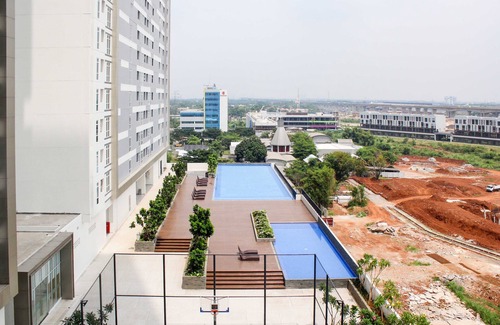 Cikarang Apartment | Relaxing Studio Retreat with Pool at Vasanta Innopark