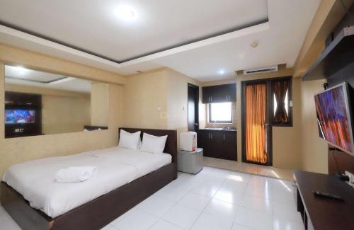 Kebagusan Apartment | Stylish Studio Stay at Kebagusan City Apartment