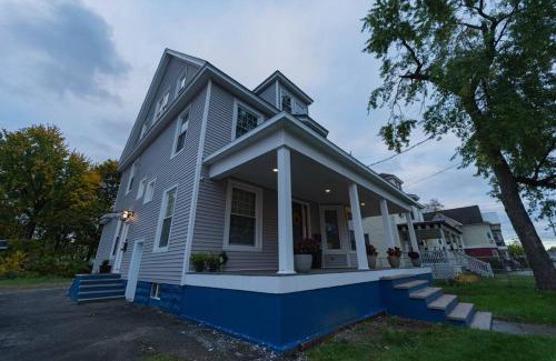 Schenectady Apartment | Stylish 2 Bedroom Apartment with Pet-Friendly Amenities