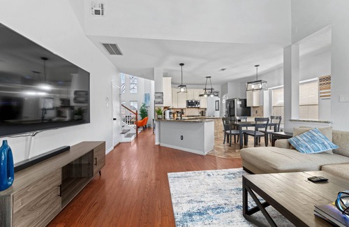 The Colony House | Pet-Friendly 4BR Oasis with Pool & Fire Pit Near Grandscape
