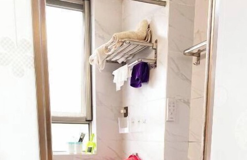 Hongqiao Apartment | Modern Luxury Apartment, Smart Features!