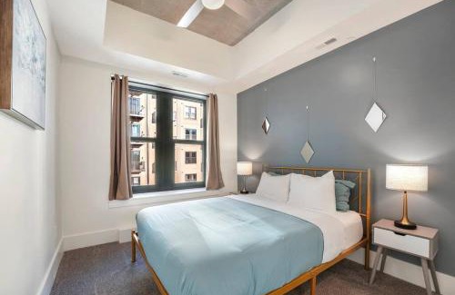 Northeast South Bend Apartment | Modern Luxury High Rise 2 Bed Rooms Washer/Dryer