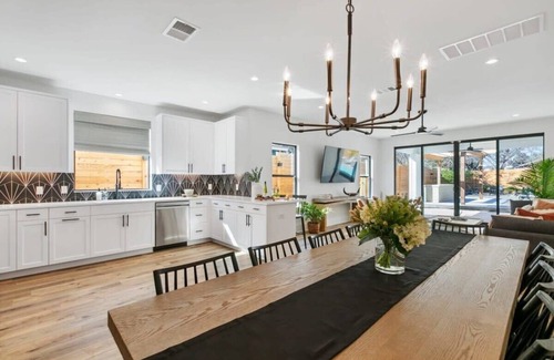 East MLK House | Modern Luxury Homes | Private Pool