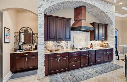 Leander Villa | Incredible Mediterranean Villa with Pool & Ocean Views