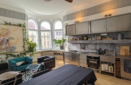 Wilmersdorf Apartment | Cozy Getaway - Modern Comfort Near Volkspark Wilmersdorf