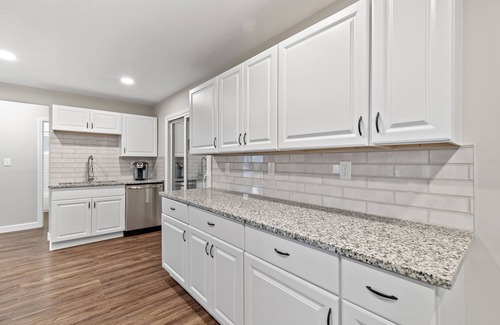 Westland House | Contemporary Elegance in a 3-Bedroom Family Retreat