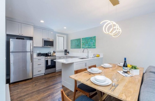 Telluride Condo | Modern Mid-Town Hideaway: Steps to Gondola & Spa Amenities