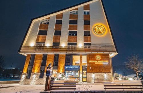 Kolasin Apartment | Stylish Crown Apartment: Mountain Retreat with Top Amenities