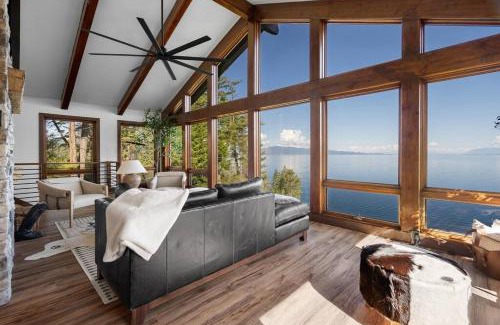 Finley Point House | Inviting Modern Mountain Lake House for Memorable Getaways