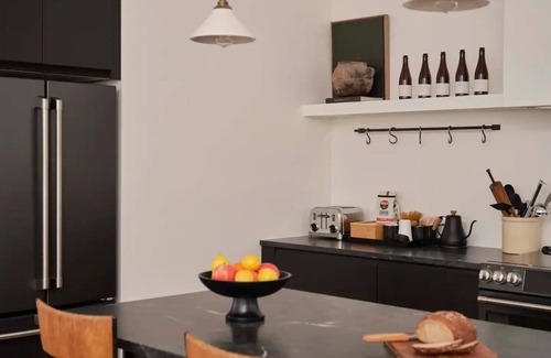 Fleischmanns House | Modern Mountain Retreat with Family-Friendly Amenities