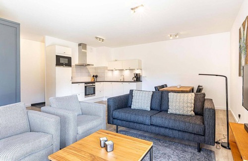 Abondance House | Top-Rated Apartment Steps from Ski Lift with Family Amenities