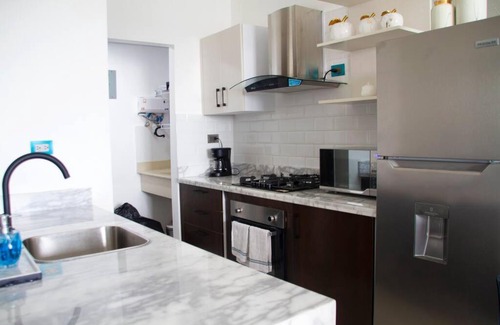 Renacimiento Apartment | Stylish Apt with Rooftop Social Area & Hot Tub Access