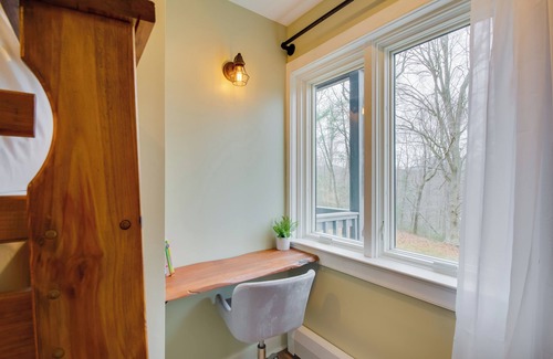 Nellysford Cottage | Discover an Idyllic Nellysford Getaway on 40 Acres!