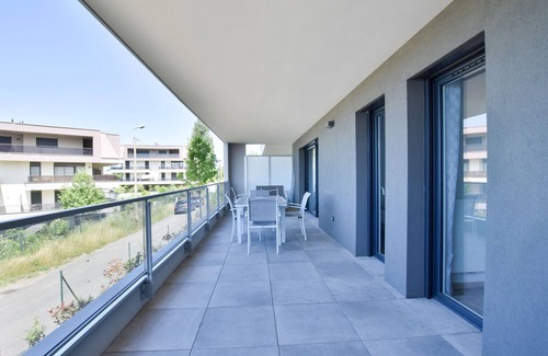 Evian-les-Bains Apartment | Cozy 2-Bedroom Apartment in Évian-les-Bains for Families